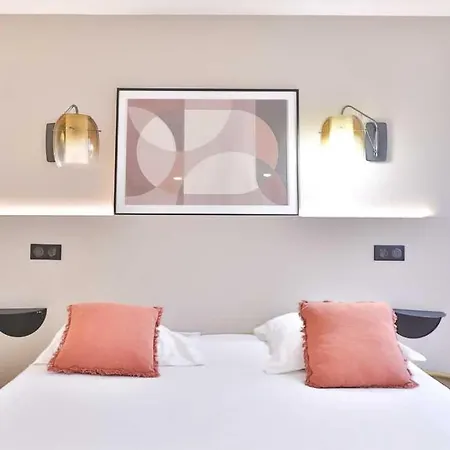 Beautifully & Design For 10p - 5min From The Marais Appartamento Parigi
