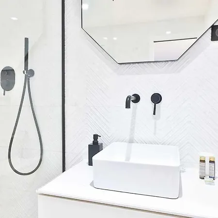 Appartamento Beautifully & Design For 10p - 5min From The Marais