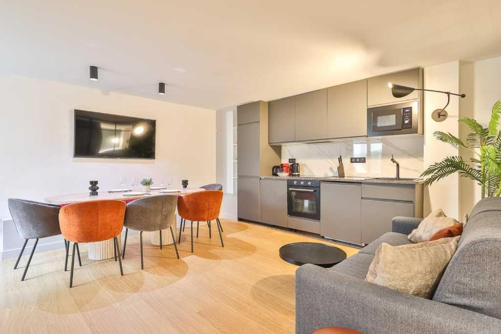 Beautifully & Design For 10p - 5min From The Marais Appartamento